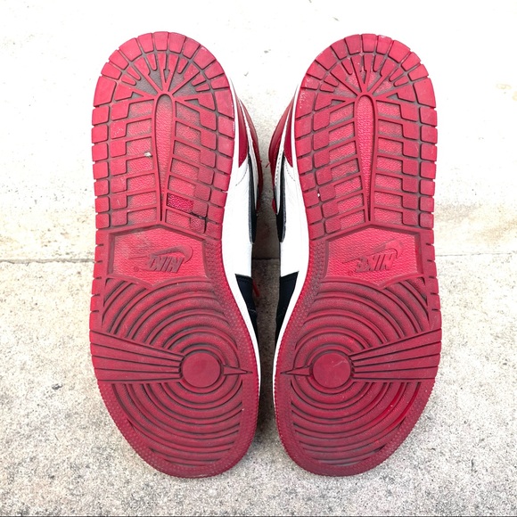 Nike Air Jordan 1 Mid Gym Red - Picture 4 of 5